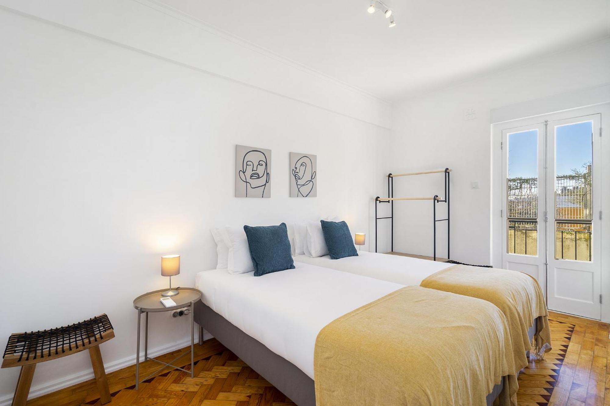 Whome Peaceful Alges Family Home Away From City Noise Exterior photo